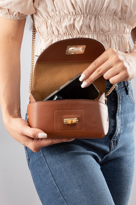 Zoozie Bags Bolso Bandolera de Piel de PU - Tan Zoozie Bags Bolso Bandolera de Piel de PU - Tan